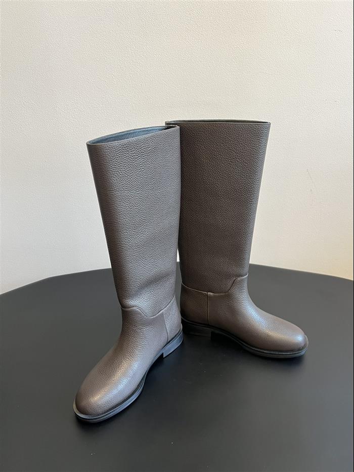 2025112817447674 500